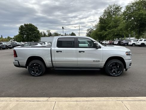 New 2026 RAM 1500 Express AWD/4WD image 6