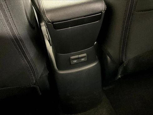 Certified 2024 Nissan Kicks S image 11