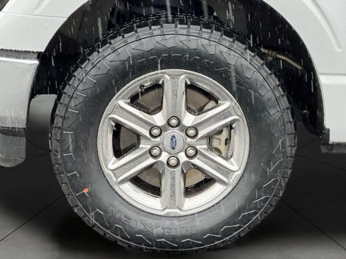 Used 2024 Ford F150 XLT w/ Mobile Office Package image 31