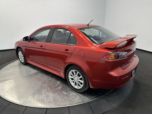 Used 2016 Mitsubishi Lancer ES image 5
