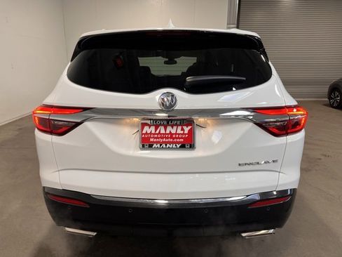 Used 2019 Buick Enclave Premium w/ Experience Buick Package image 4
