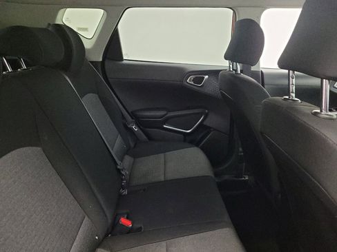Used 2020 Kia Soul S image 19