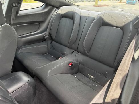Used 2022 Ford Mustang GT w/ Black Accent Package RWD image 19