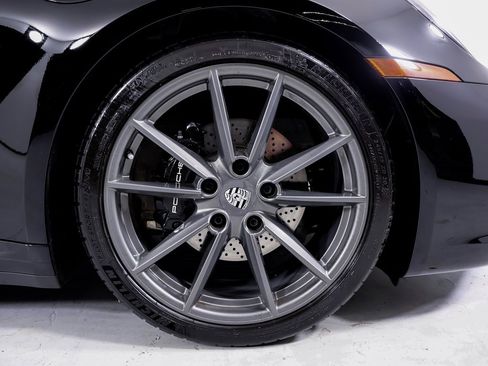 Certified 2024 Porsche 911 Carrera image 24