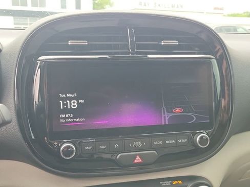 Used 2023 Kia Soul EX FWD image 26