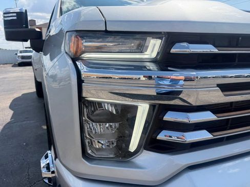 Used 2022 Chevrolet Silverado 3500 High Country AWD/4WD image 8