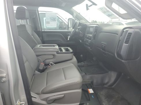 Used 2018 Chevrolet Silverado 2500 W/T w/ Snow Plow Prep Package image 11