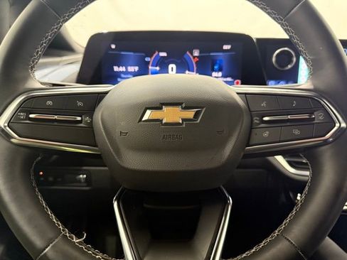 New 2026 Chevrolet Equinox EV LT image 33