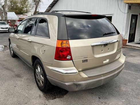 Used 2006 Chrysler Pacifica Touring AWD/4WD image 9