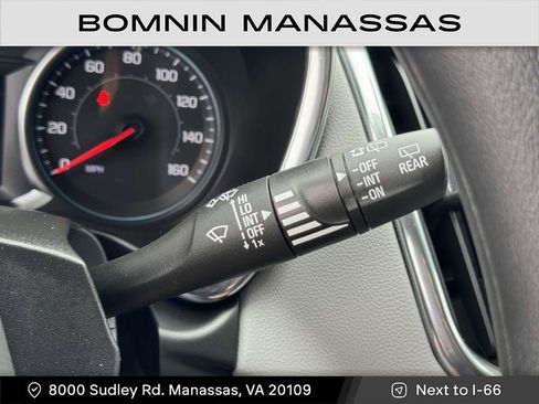 Used 2023 Chevrolet Equinox LS w/ LS Convenience Package image 26