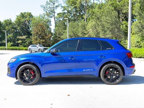 Used 2022 Audi SQ5 Prestige w/ Prestige Package AWD/4WD image 2