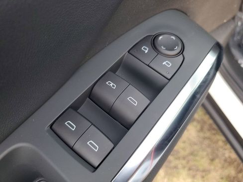 New 2026 Chevrolet Traverse LT w/ Sun and Wheel Package image 22