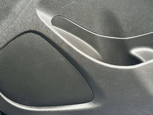 Used 2023 Chevrolet Malibu LT image 27