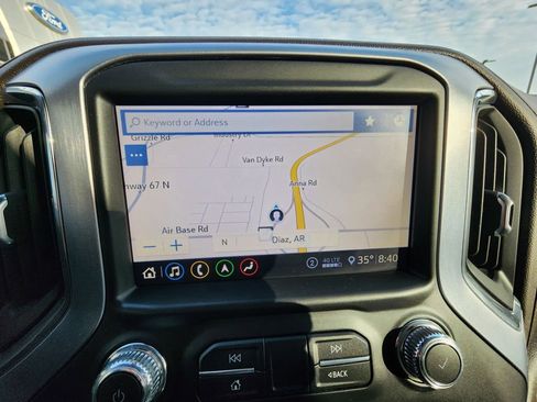 Used 2020 GMC Sierra 1500 SLT image 15