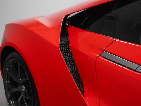 Used 2018 Acura NSX AWD/4WD image 28