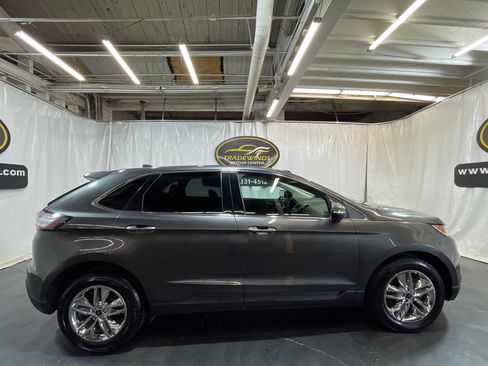 Used 2016 Ford Edge SEL FWD image 9