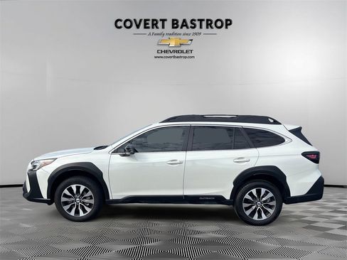 Used 2025 Subaru Outback Limited image 4