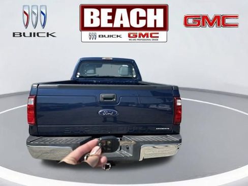 Used 2014 Ford F250 XL w/ Power Equipment Group AWD/4WD image 4