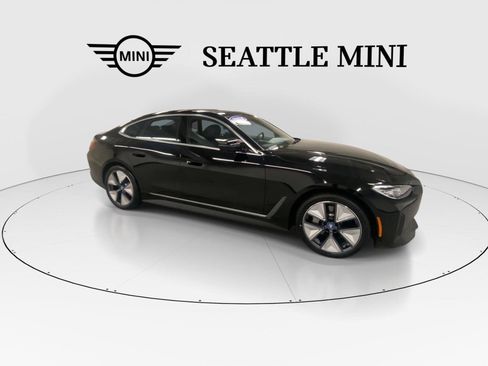 Used 2024 BMW i4 eDrive35 w/ Convenience Package RWD image 13
