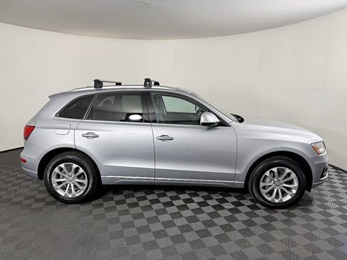 Used 2016 Audi Q5 2.0T Premium Plus w/ Technology Package image 6