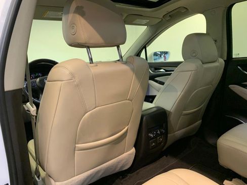 Used 2020 Buick Enclave Premium w/ Sun and Sites Package image 45