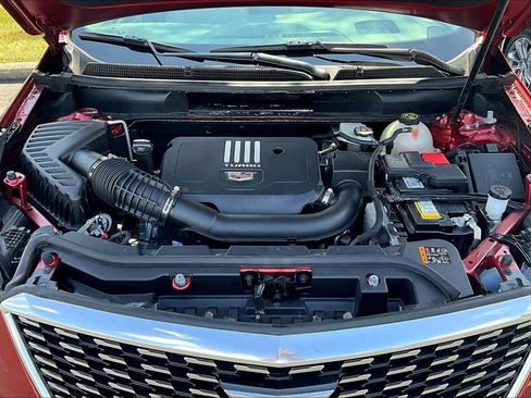 Certified 2024 Cadillac XT5 Premium Luxury w/ Technology Package AWD/4WD image 30