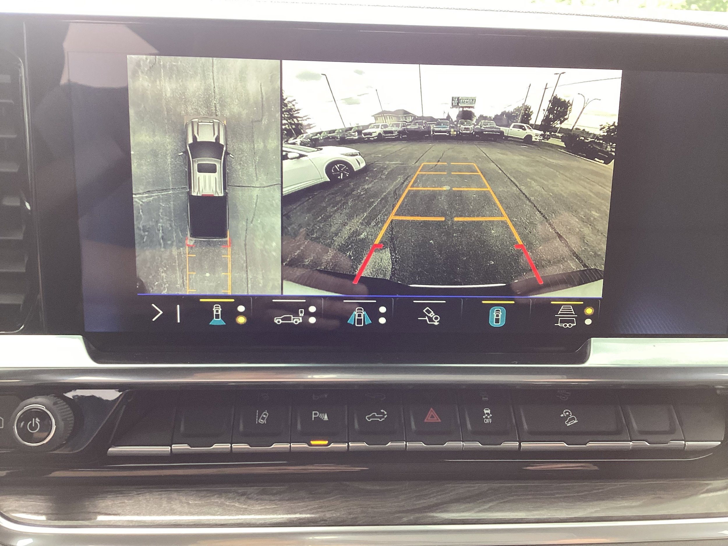 Used 2026 Chevrolet Silverado 2500 LTZ w/ LTZ Premium Package AWD/4WD image 23