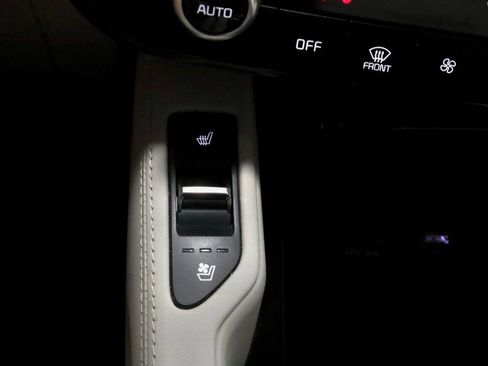 Used 2024 Kia Telluride SX Prestige AWD/4WD image 5