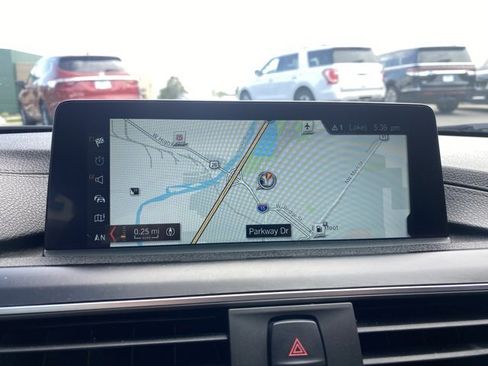 Used 2018 BMW 430i Coupe w/ Premium Package image 38