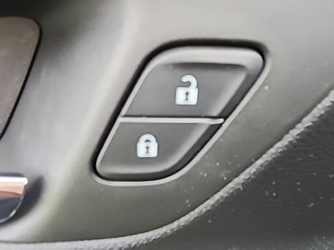 Used 2023 Chevrolet TrailBlazer LT w/ Convenience Package FWD image 21