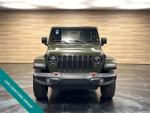 Used 2022 Jeep Wrangler Unlimited Sahara image 9