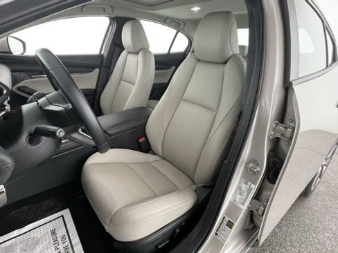 Used 2025 MAZDA MAZDA3 s image 33