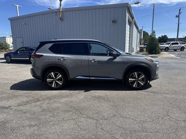 Used 2021 Nissan Rogue SL w/ Premium Package AWD/4WD image 4