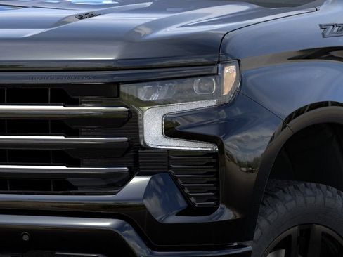 New 2026 Chevrolet Silverado 1500 High Country w/ Midnight Edition AWD/4WD image 11