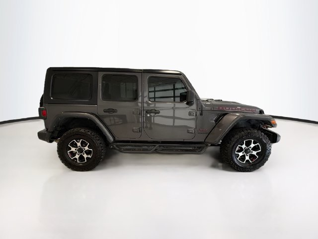 Used 2022 Jeep Wrangler Unlimited Rubicon w/ Cold Weather Group AWD/4WD image 8
