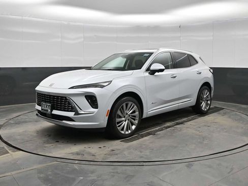 New 2026 Buick Envision Avenir image 4