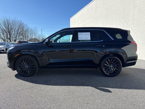 Used 2025 Hyundai Palisade Calligraphy image 4