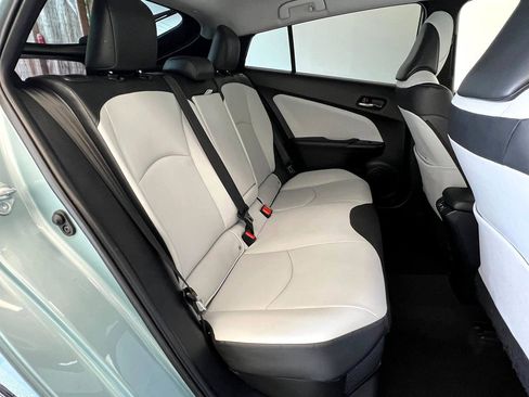 Used 2019 Toyota Prius Limited image 14