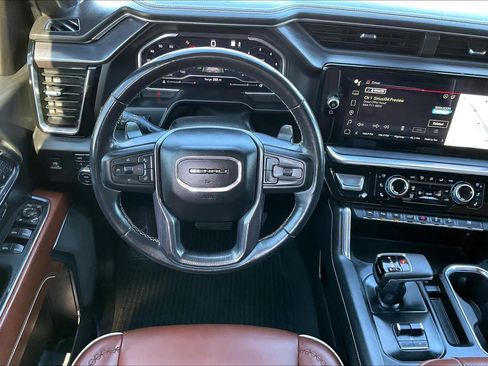 Used 2023 GMC Sierra 1500 Denali Ultimate image 5
