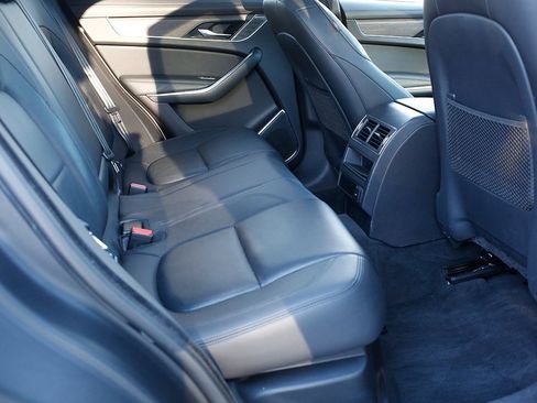 Used 2022 Jaguar F-PACE S image 32