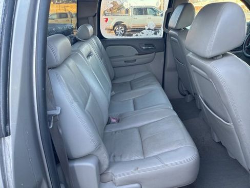 Used 2007 Chevrolet Silverado 1500 LTZ w/ EZ-Lift Tailgate Package image 19