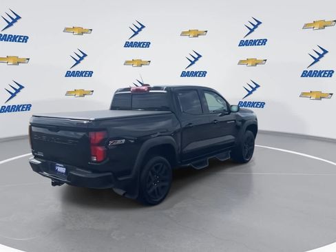 Used 2023 Chevrolet Colorado Z71 w/ Z71 Convenience Package 2 image 8