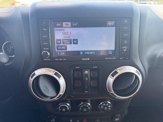 Used 2012 Jeep Wrangler Unlimited Sahara w/ Dual Top Group AWD/4WD image 10