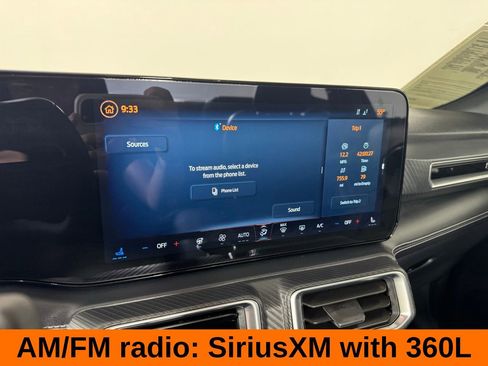 Used 2025 Ford Mustang GT Premium image 12