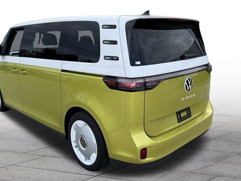 Used 2025 Volkswagen ID. Buzz 1st Edition image 5