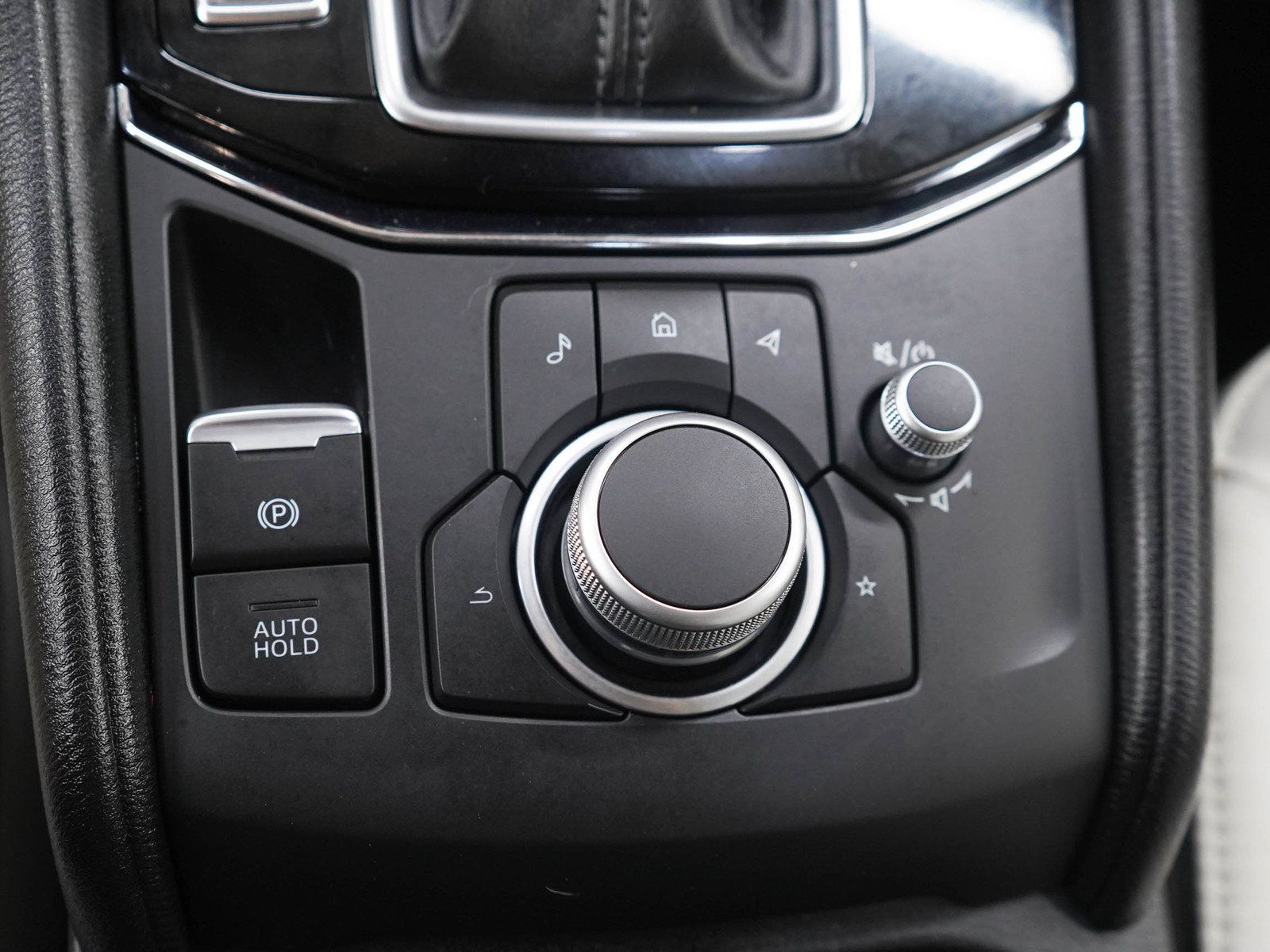 Used 2025 MAZDA CX-5 AWD 2.5 S w/ Preferred Package image 24