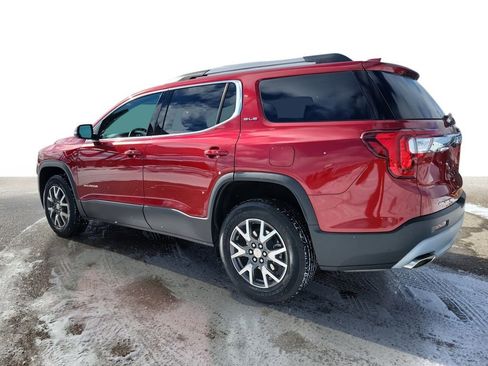 Used 2023 GMC Acadia SLE w/ Driver Convenience Package FWD image 3