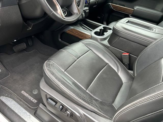 Used 2022 Chevrolet Silverado 1500 High Country w/ Safety Package II AWD/4WD image 11