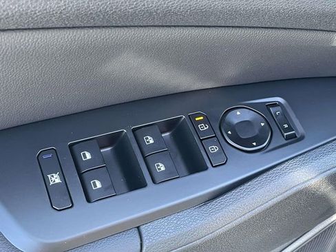 New 2026 Kia Sportage EX image 28