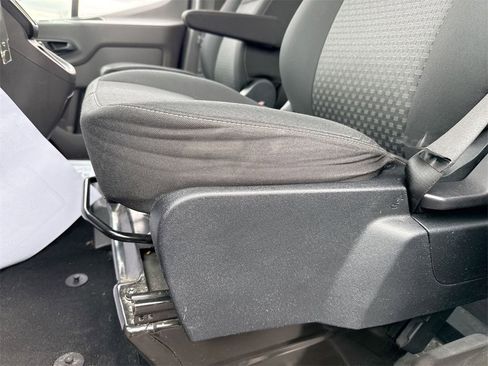 Used 2022 Ford Transit 350 XLT image 12